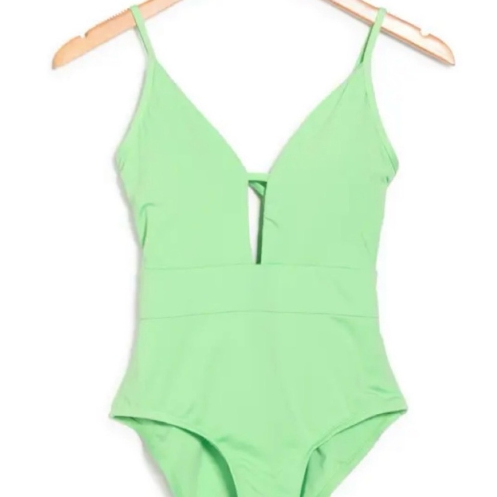$124 New BECCA "Mint" Color Code Plunge One Piece Swimsuit Size Small